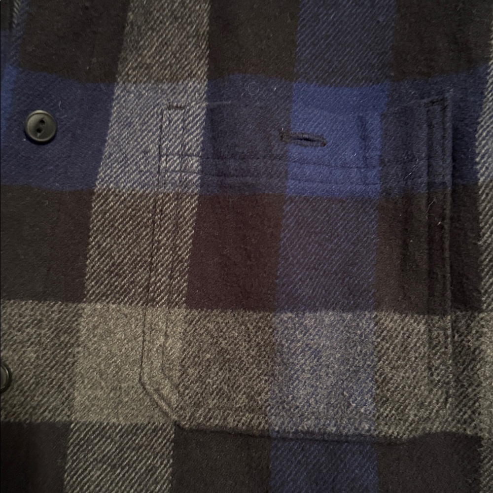 Penfield Boyfriend fit Flannel blue grey buffalo plaid M - Picture 5 of 10